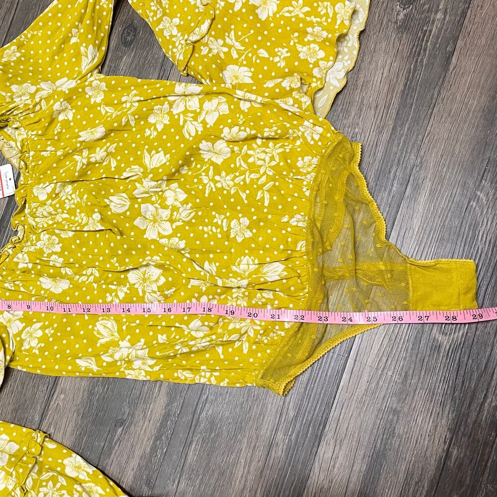 Free People One On One Date Bodysuit Marigold Yellow Floral Bell Sleeve XS Boho - Picture 13 of 14